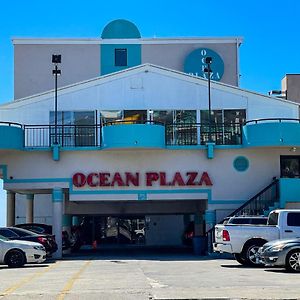 Ocean Plaza Motel